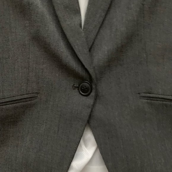 H&M Blazer and Pants - Picture 5 of 9